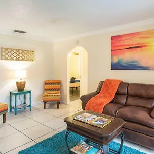 The Cozy House Holiday home Tampa